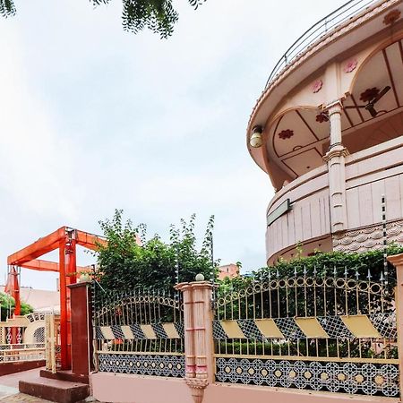 Hotel Spot On 60838 Shri Giriraj Dham Govardhan Exterior foto